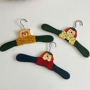 3 Vintage Children’s Hangers!